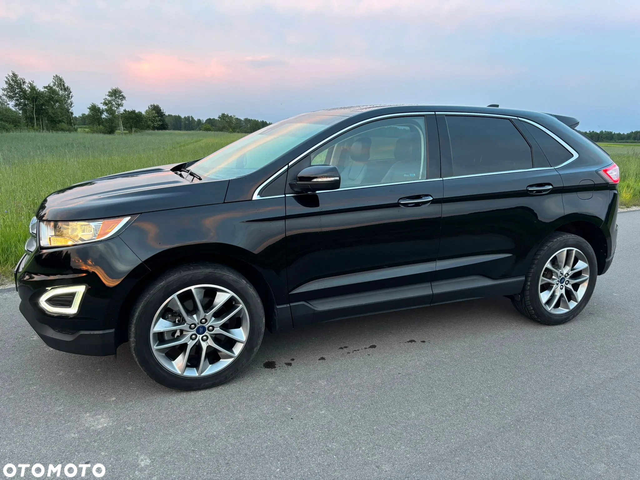 Ford Edge - 4
