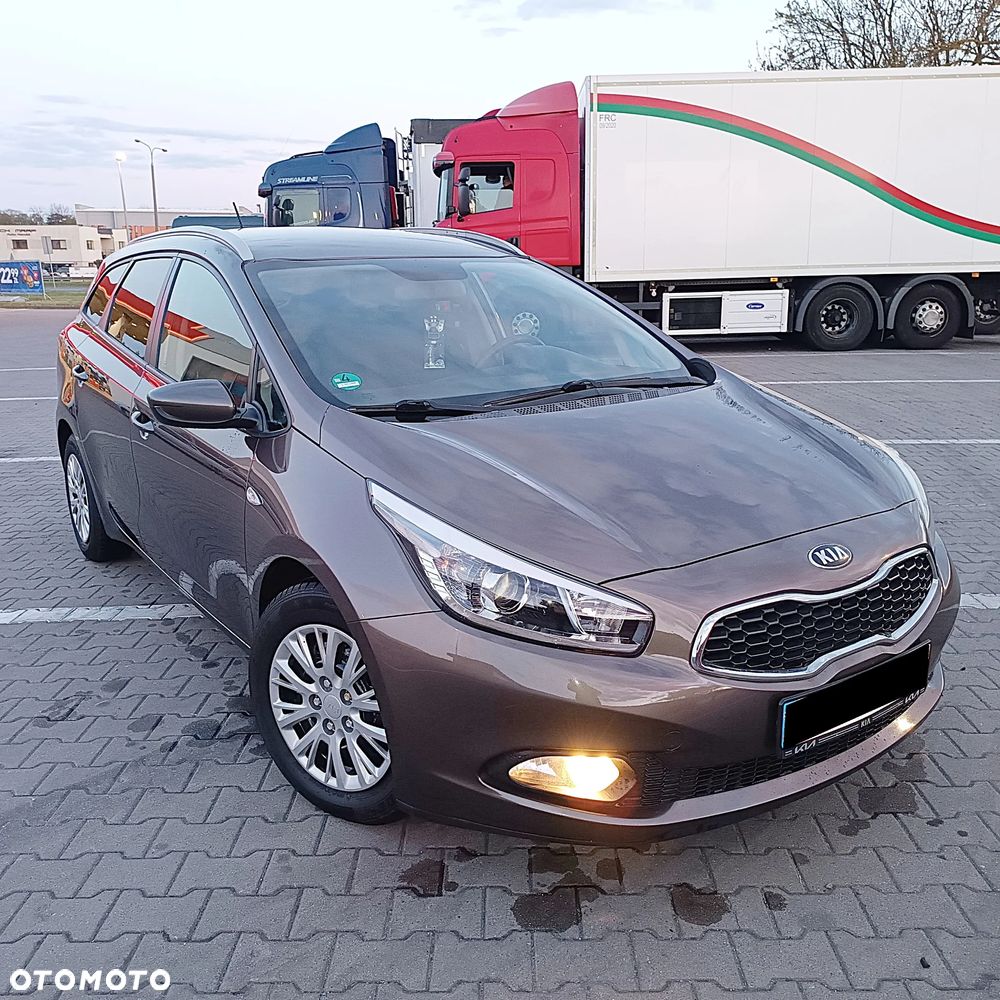Kia Ceed 1.4 CVVT Attract - 2