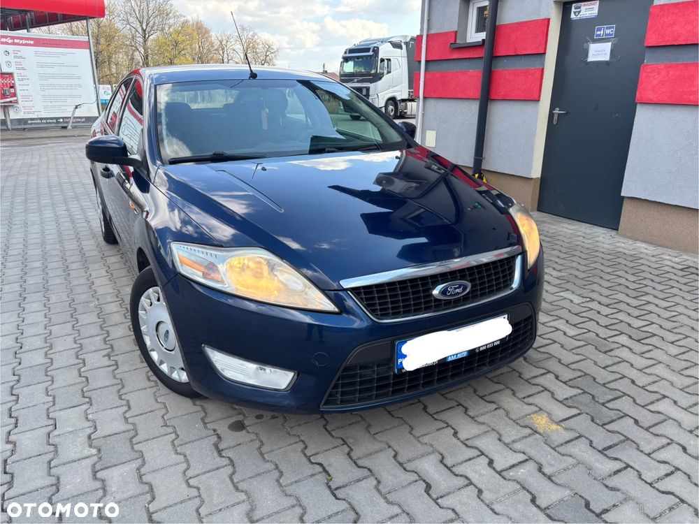 Ford Mondeo 2.0 TDCi Ambiente - 21