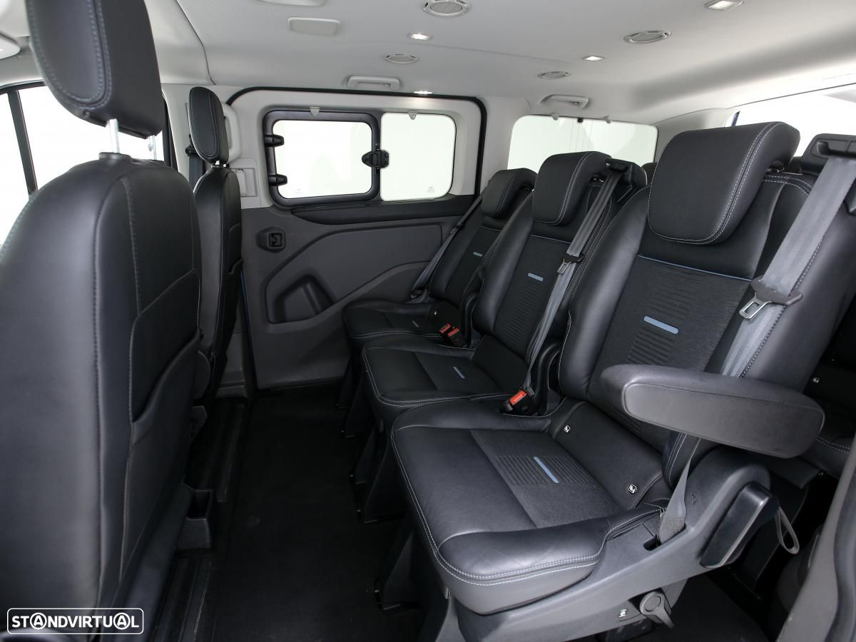 Ford Tourneo Custom - 9