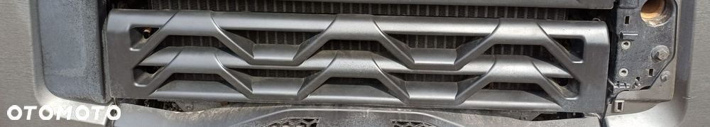 ATRAPA STOPIEŃ ŁAWKA GRILL KRATKA DOLNA RENAULT GAMA T RANGE - 4