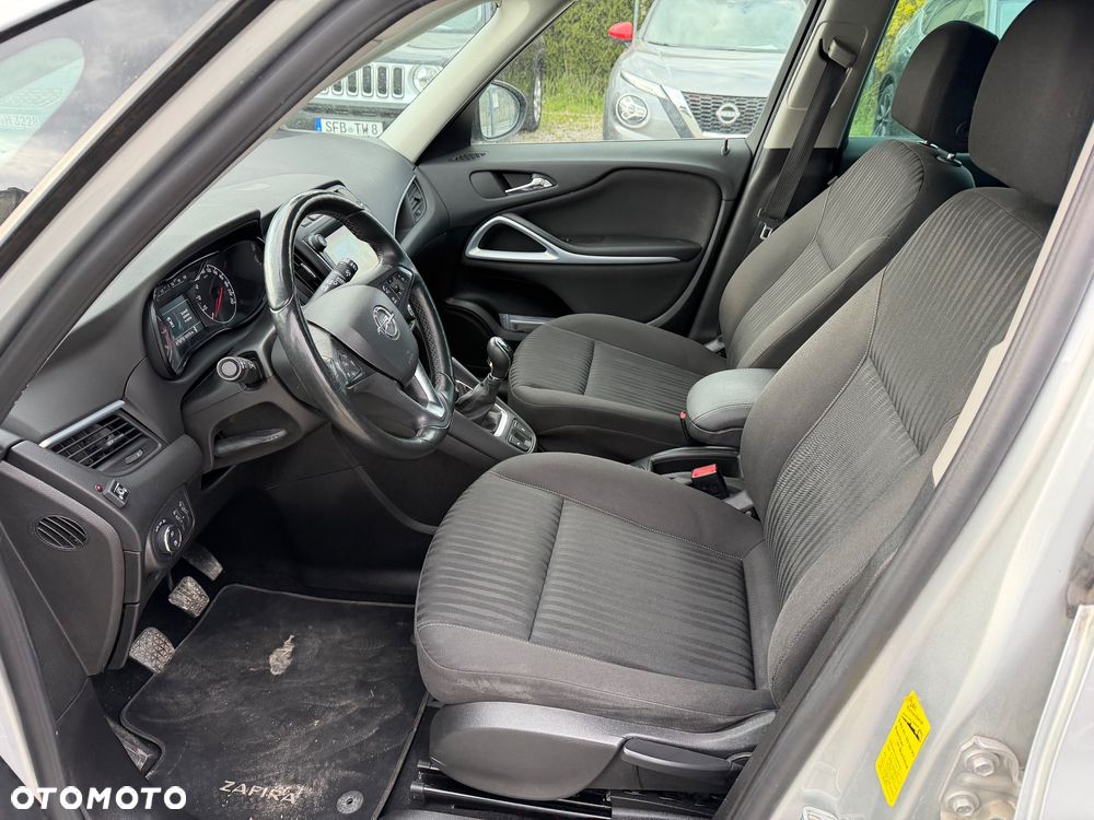 Opel Zafira 1.4 Turbo Active - 28