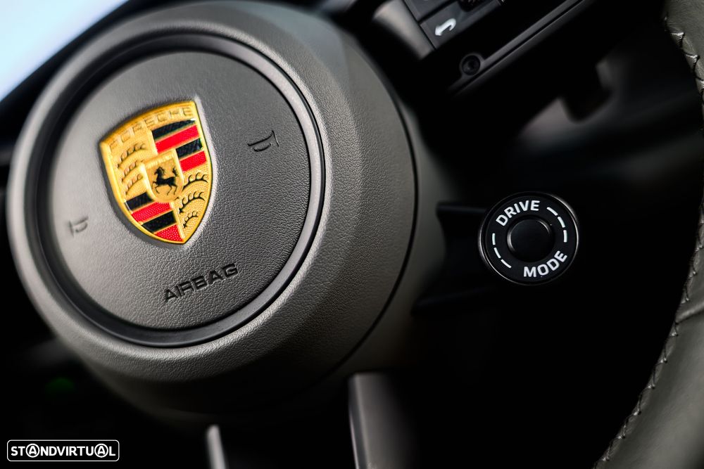 Porsche 911 (992) Carrera PDK - 24