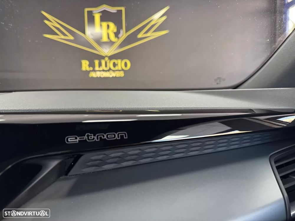 Audi e-tron GT quattro - 54