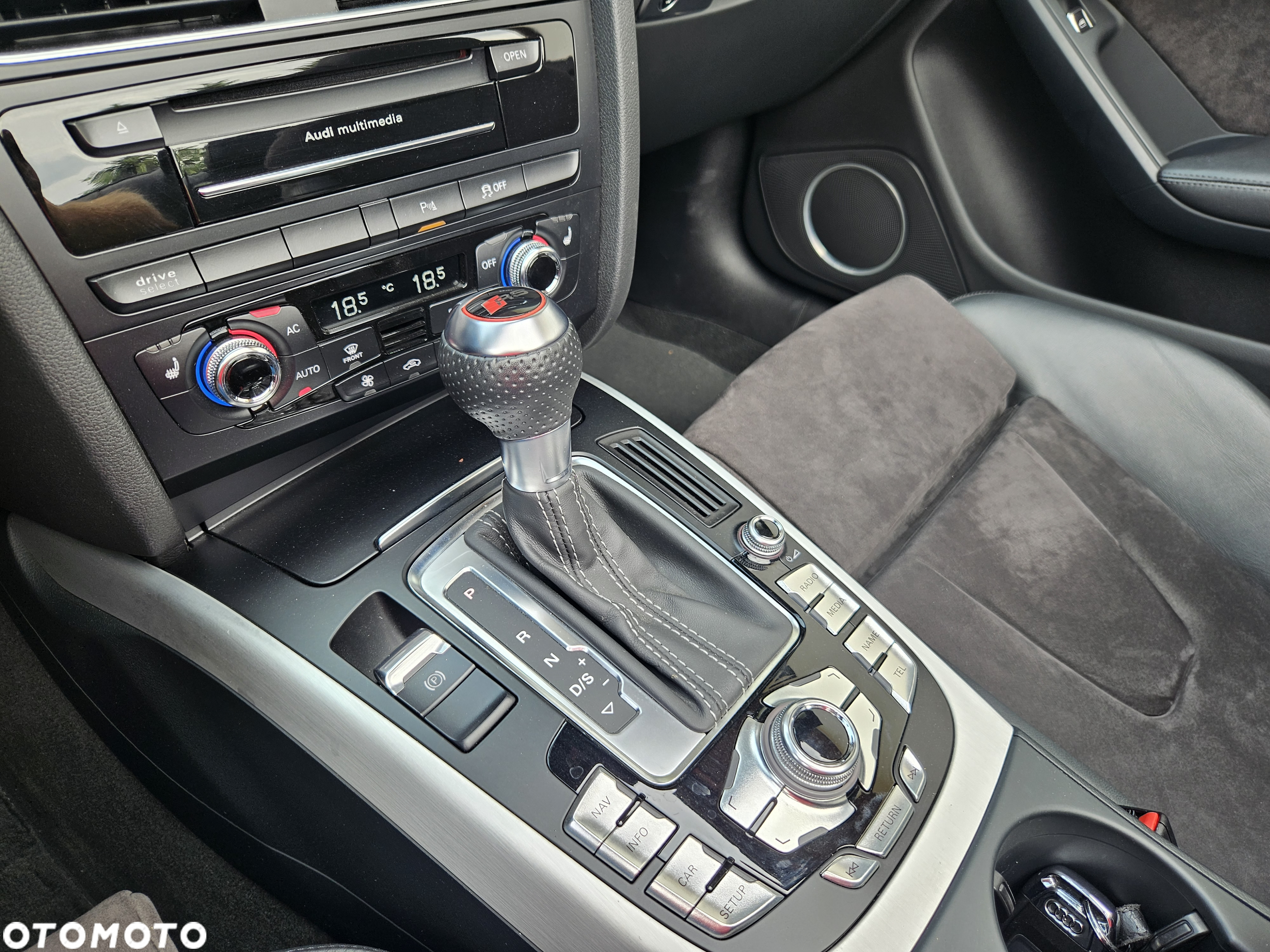 Audi RS5 Cabrio S tronic - 27