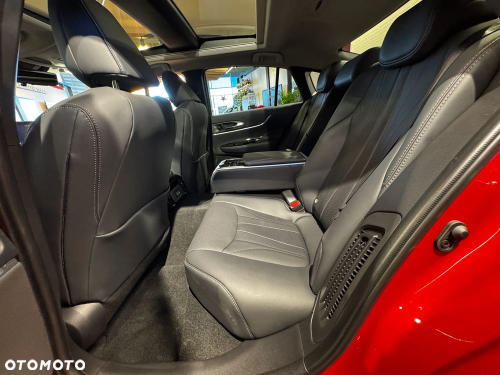 Toyota Mirai Executive - 9