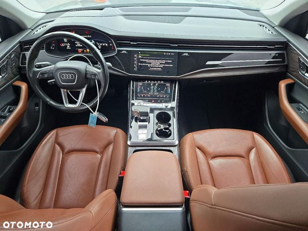 Audi Q8 55 TFSI quattro tiptronic - 8