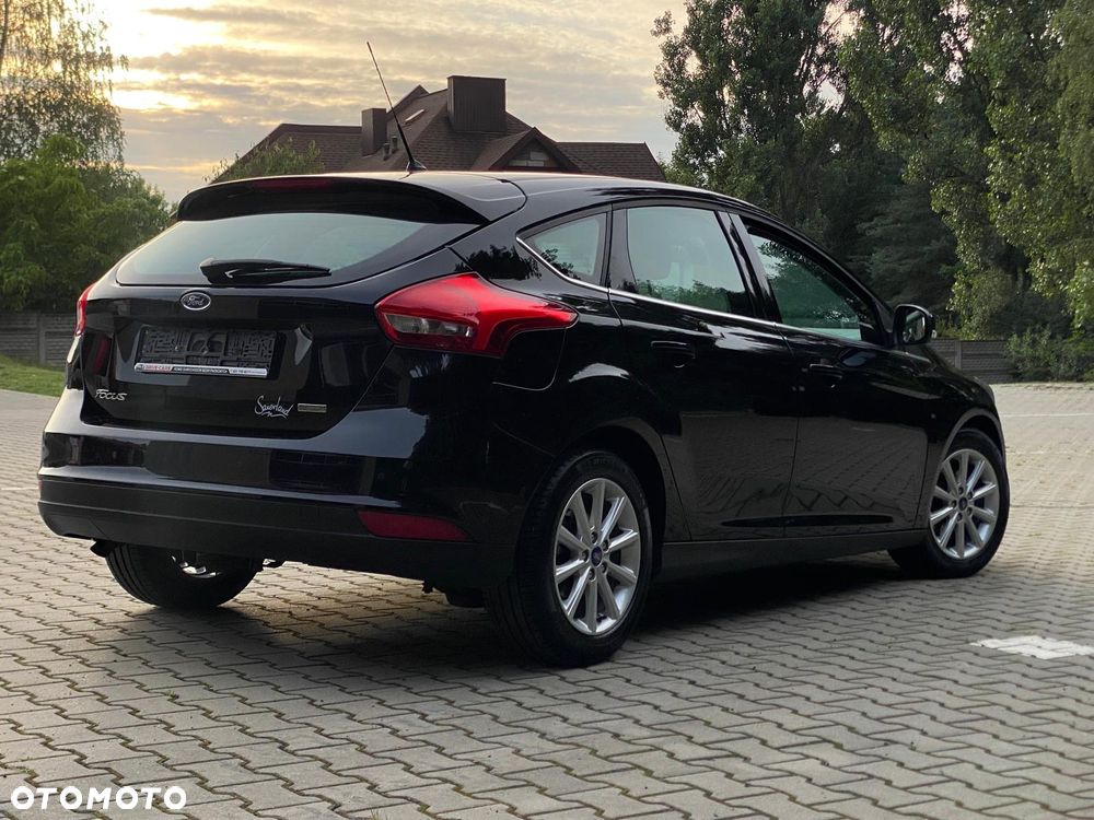 Ford Focus 1.0 EcoBoost Titanium - 31