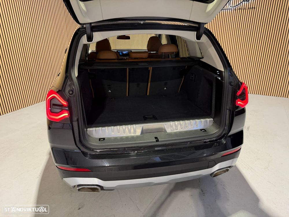 BMW X3 30 e xDrive Line Luxury - 32