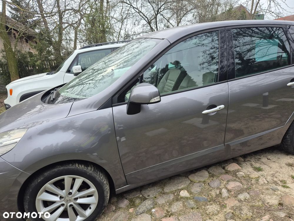 Renault Scenic 1.9 dCi Tech Run - 2