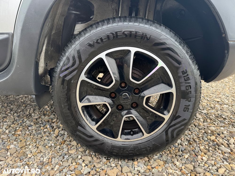 Dacia Duster SCe 115 4x2 Laureate - 13