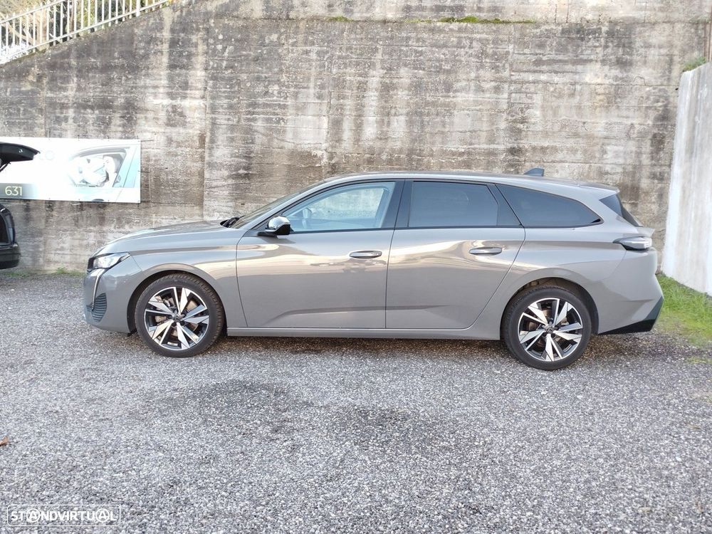 Peugeot 308 SW 1.2 PureTech Allure EAT8 - 2