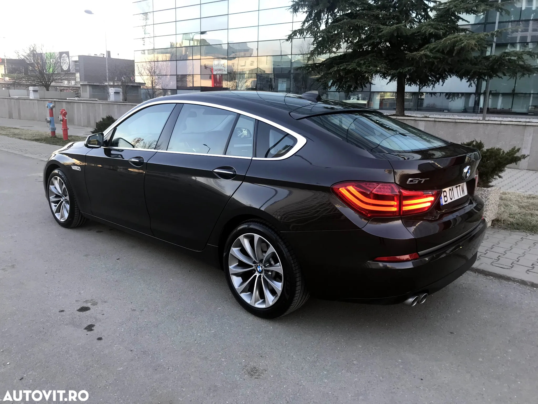 BMW Seria 5 520d Aut. Modern Line - 4