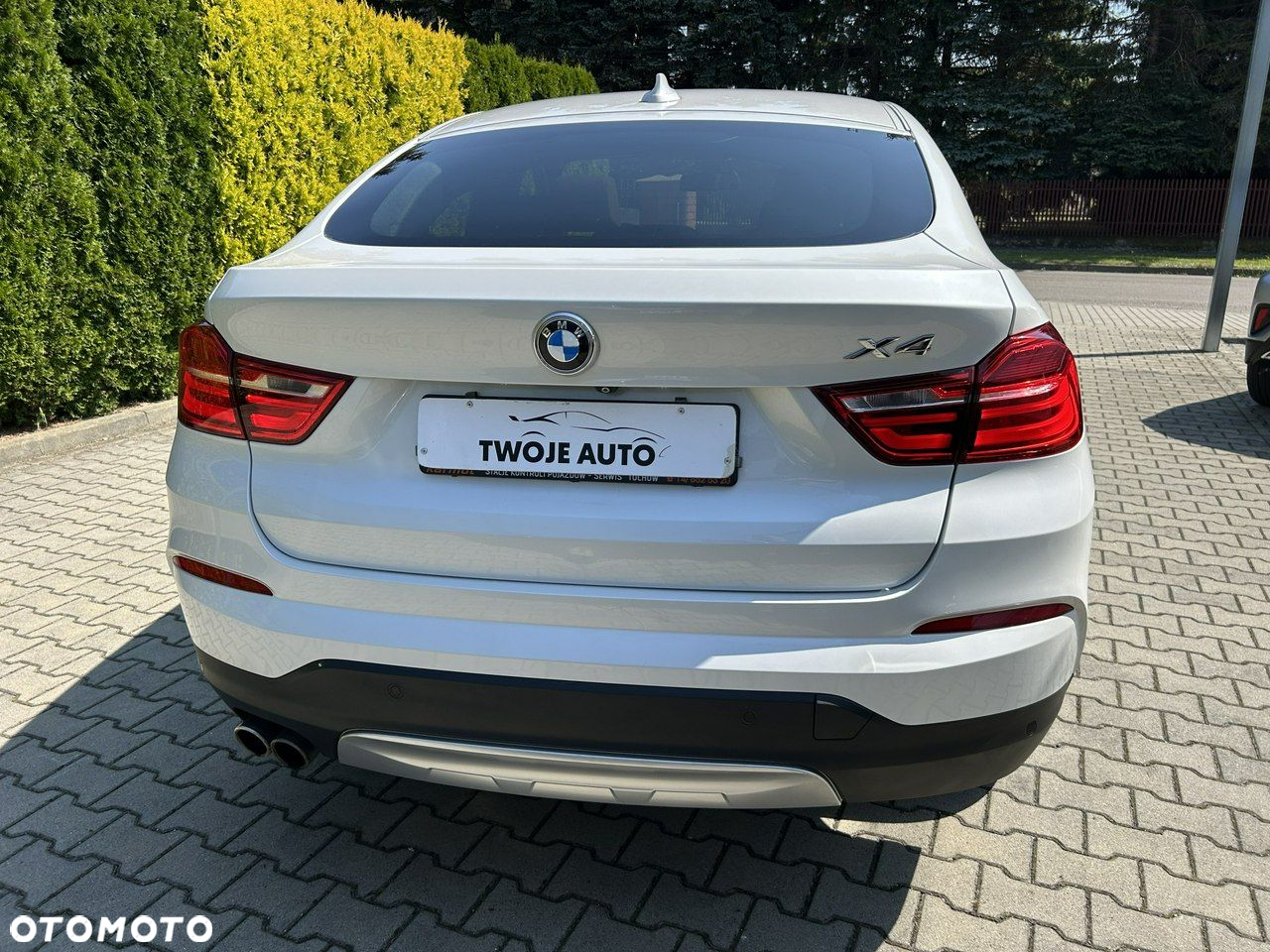 BMW X4 xDrive28i xLine - 11