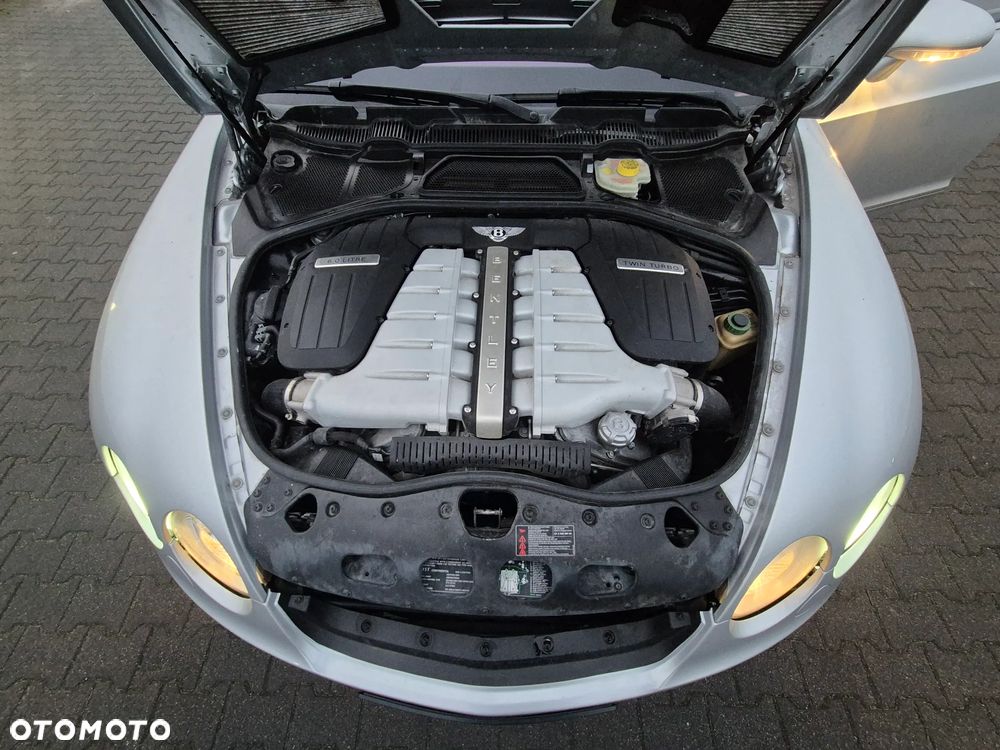 Bentley Flying Spur - 6