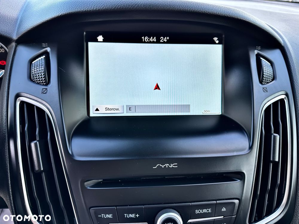 Ford Focus 1.0 EcoBoost Start-Stopp-System TITANIUM STYLE - 11