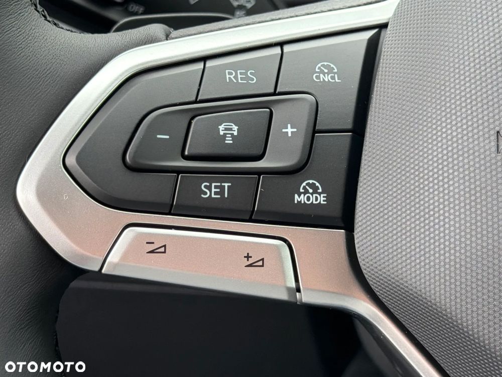 Volkswagen T-Roc 1.5 eTSI Style DSG - 29