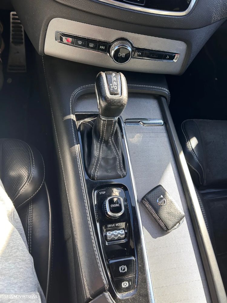 Volvo XC 90 2.0 D4 R-Design - 12