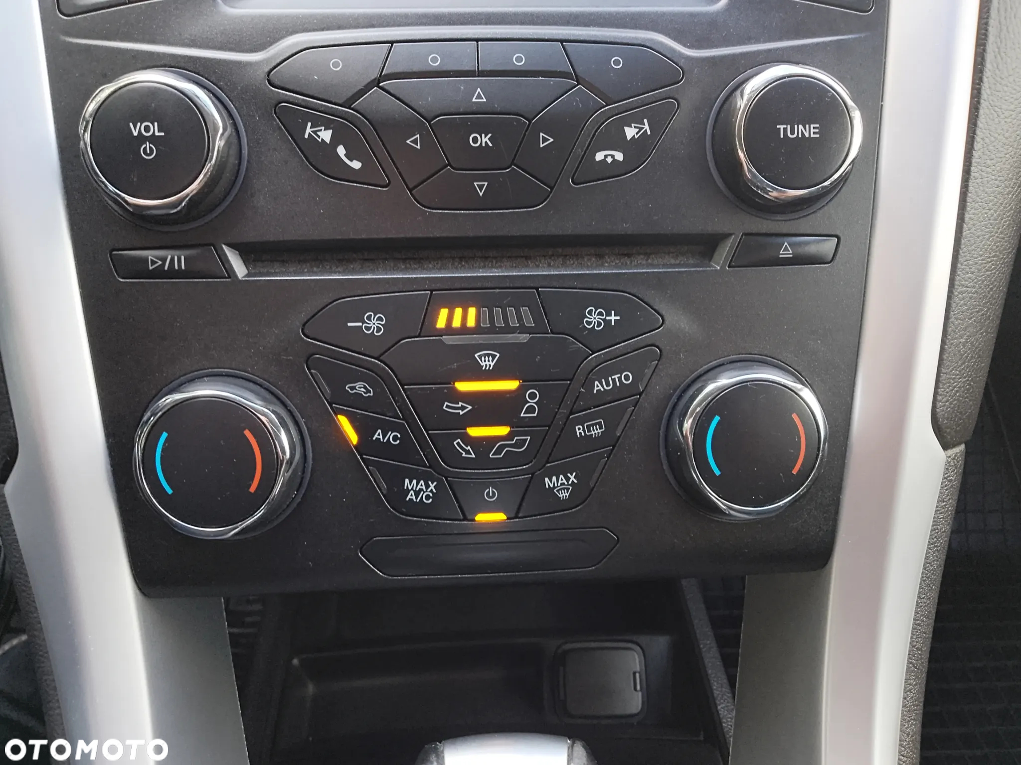 Ford Mondeo 2.0 TDCi Edition PowerShift - 19
