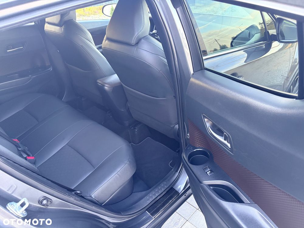 Toyota C-HR Style Selection - 15