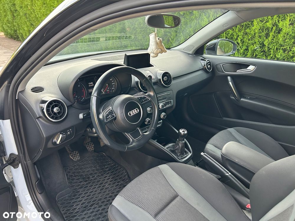 Audi A1 1.6 TDI - 9