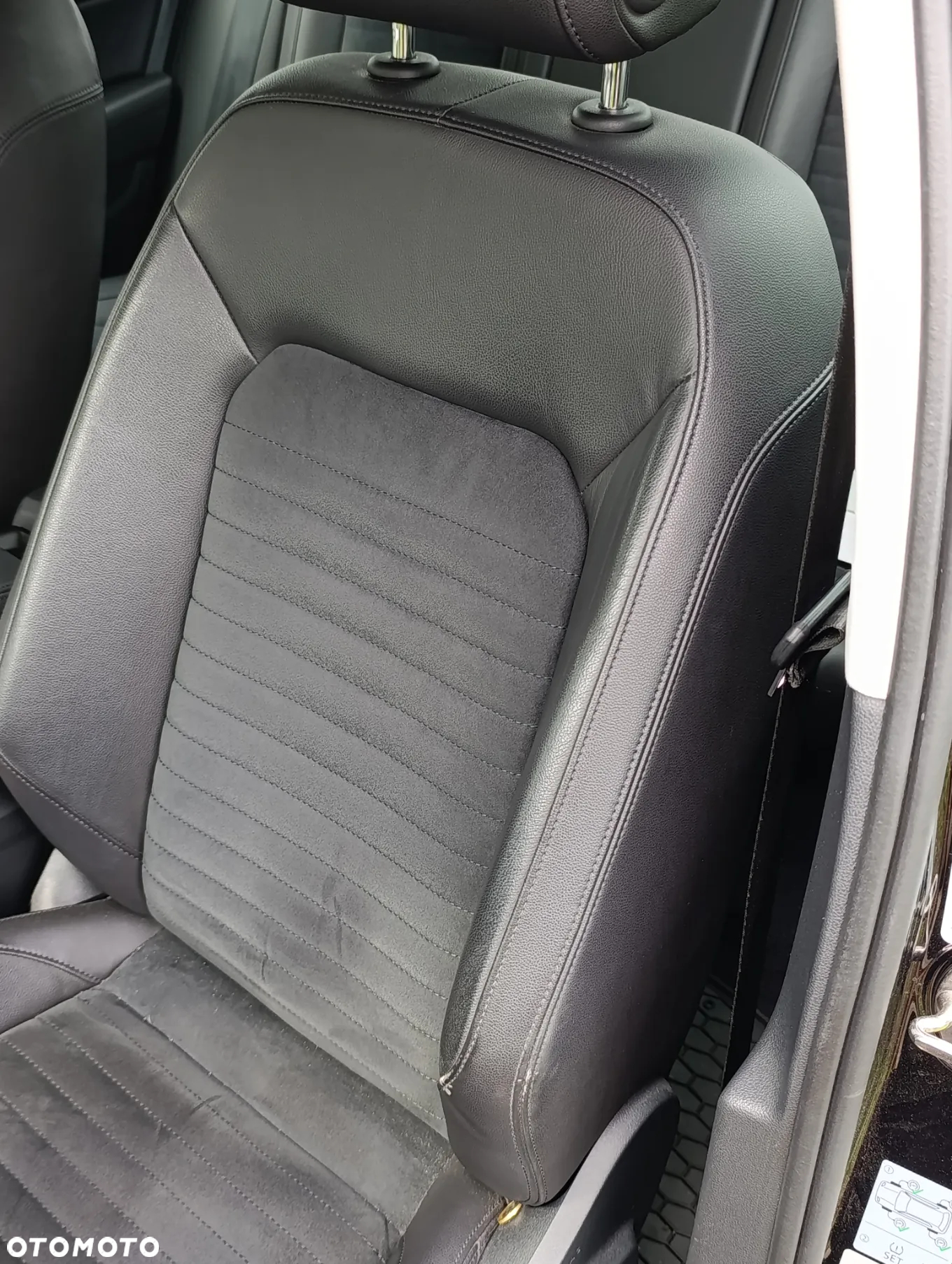 Volkswagen Passat 1.8 TSI BMT Highline DSG - 13