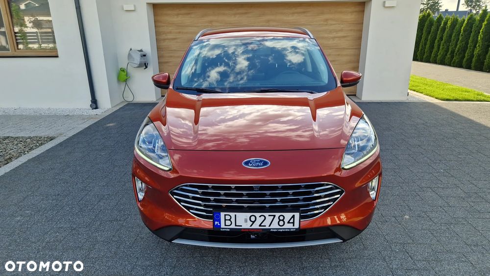 Ford Kuga 1.5 EcoBoost TITANIUM - 2