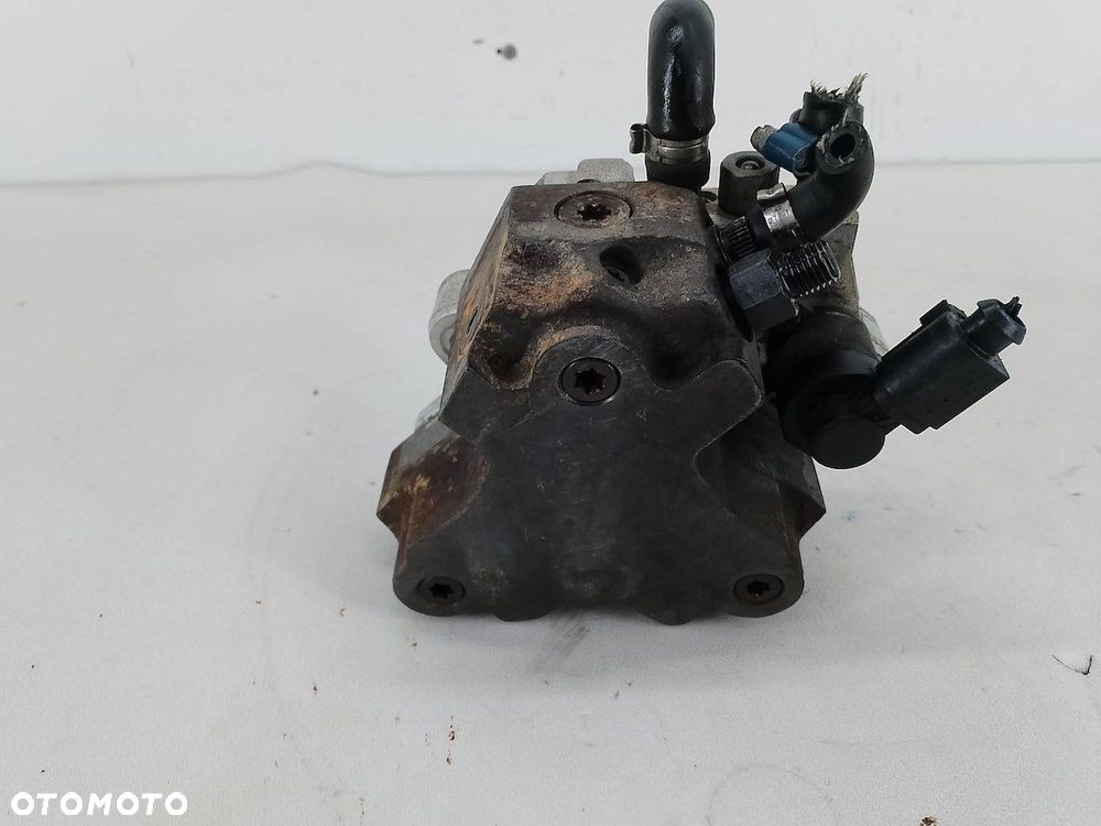 POMPA WTRYSKOWA AUDI A8 D2 057130755E 0445010036  3.3 TDI - 4
