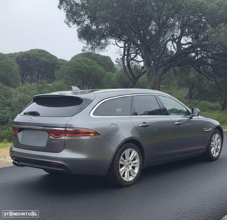 Jaguar XF Sportbrake 20d Aut. Prestige - 7