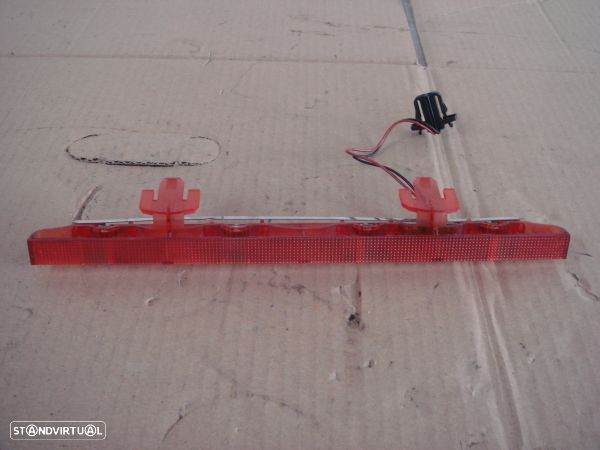 Farolim Stop Tampa Mala Centro Mercedes-Benz A-Class (W169) - 1