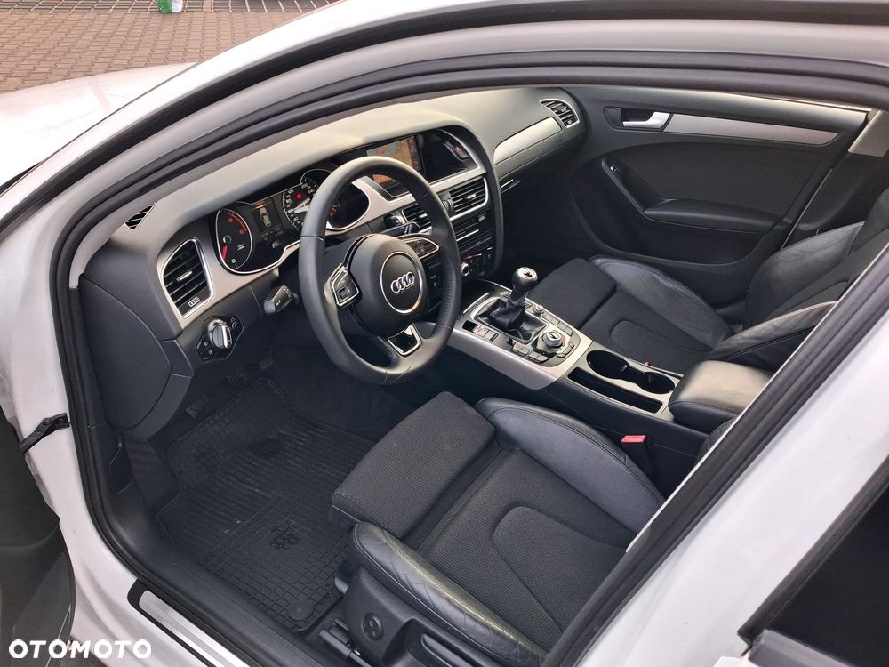 Audi A4 Avant 2.0 TDI DPF S line Sportpaket - 26