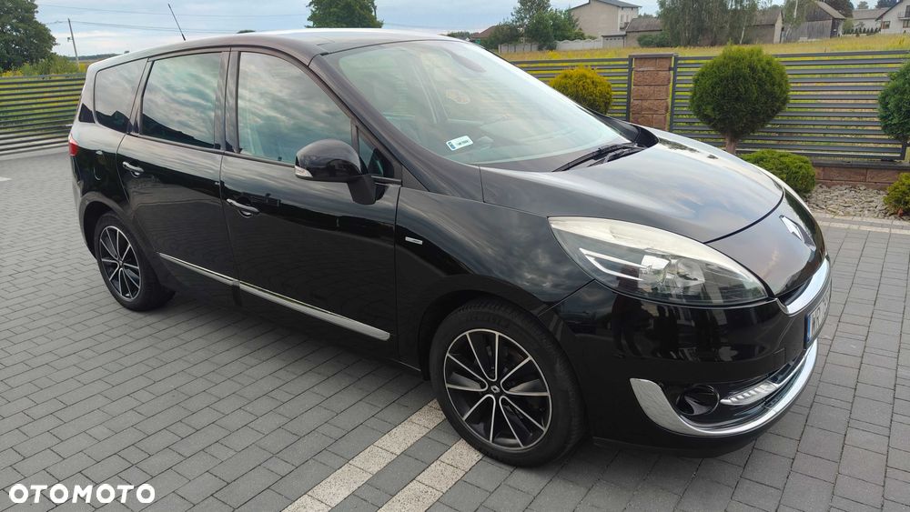 Renault Grand Scenic - 1