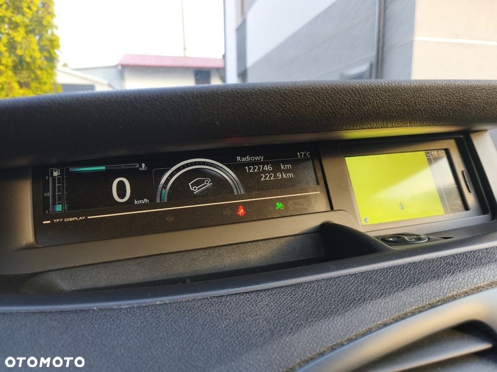 Renault Scenic 1.6 16V 110 TomTom Edition - 31