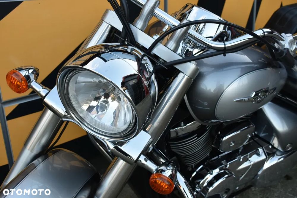 Suzuki VL 800 Volusia - Boulevard C50 - 26