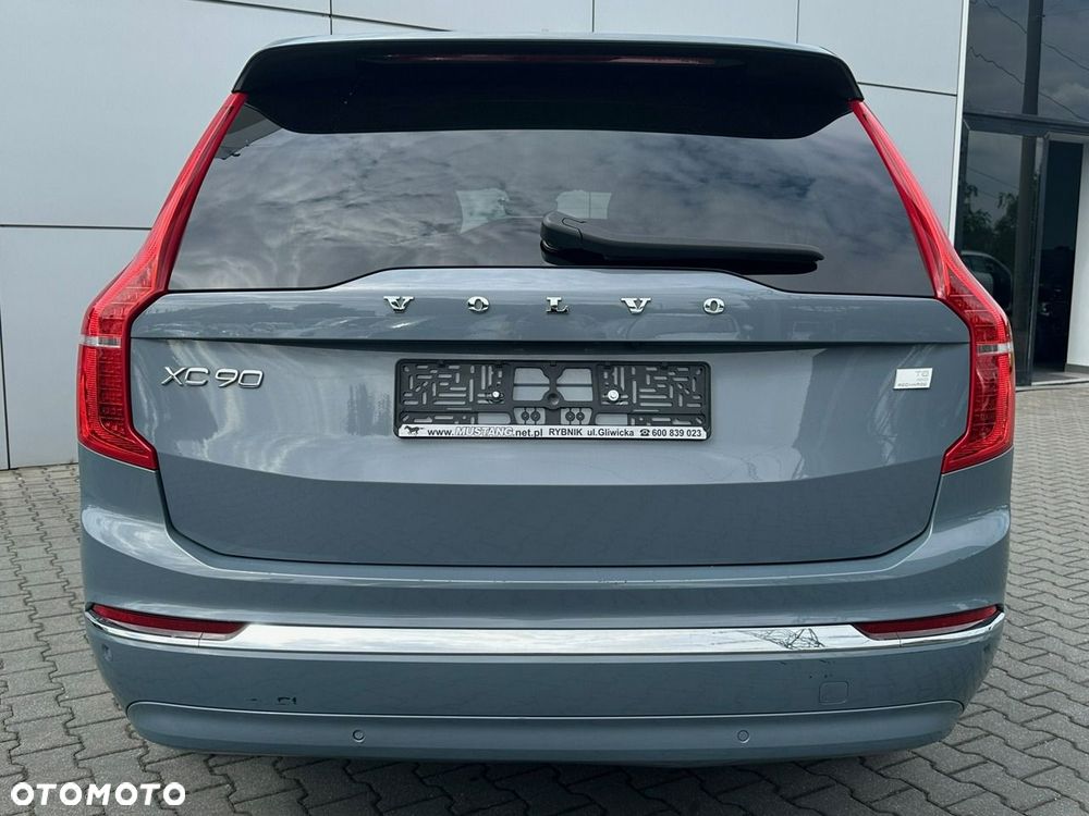 Volvo XC 90 - 11