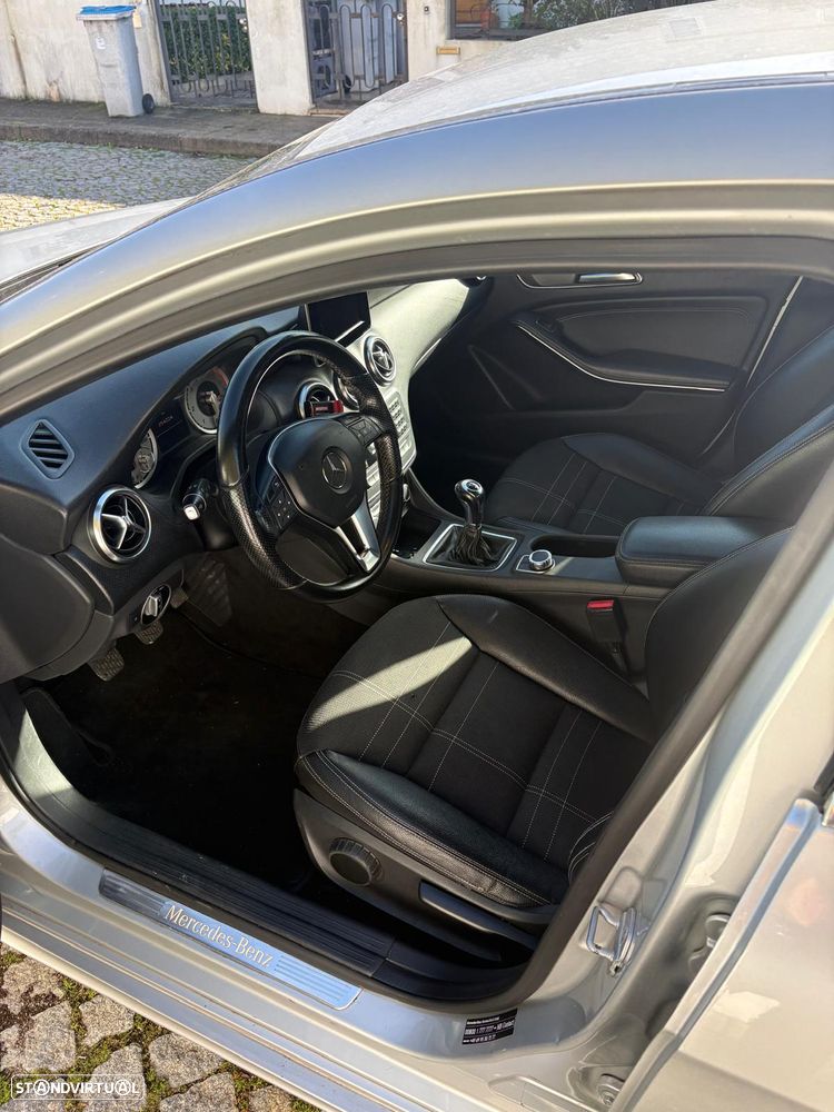 Mercedes-Benz A 180 d - 2