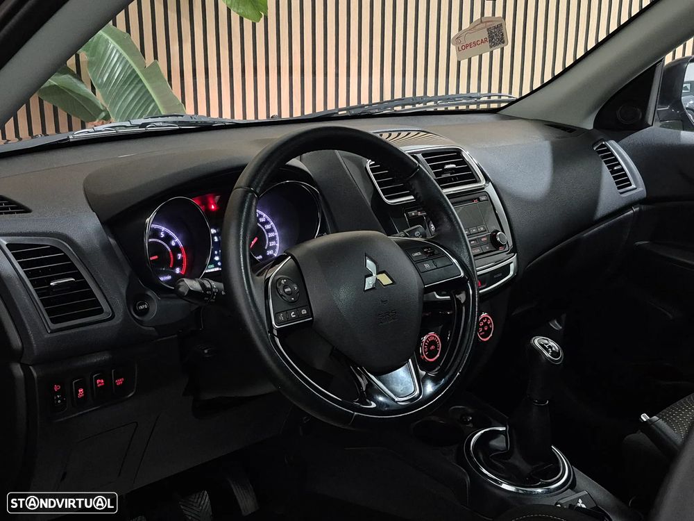 Mitsubishi ASX 1.6 Cross City - 22