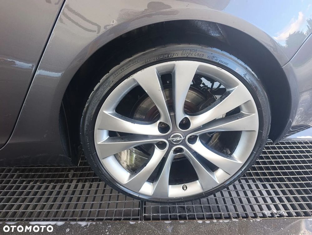 Opel Insignia 2.0 Turbo Cosmo - 5