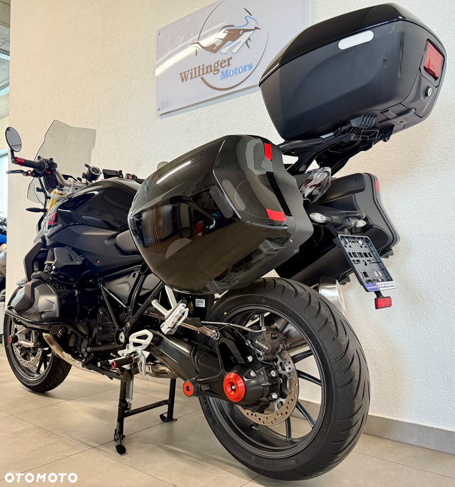 BMW R - 6