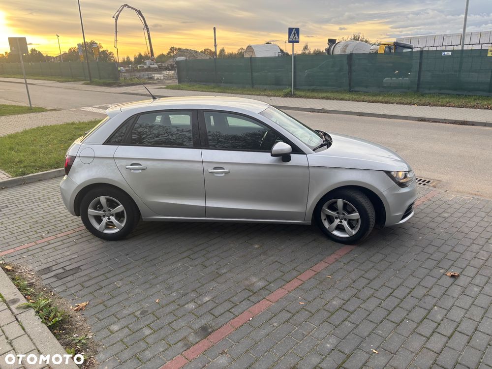 Audi A1 1.6 TDI Ambition - 6