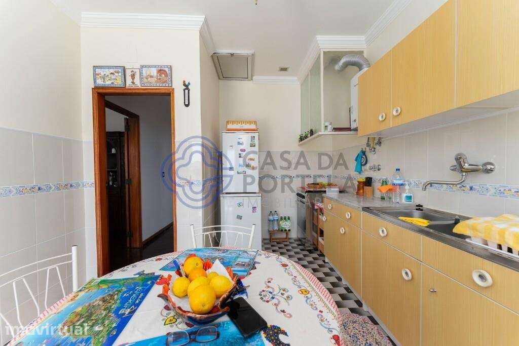 Moradia T2 de Dois Pisos sita no concelho de Ferreira do Zêzere - Grande imagem: 4/34