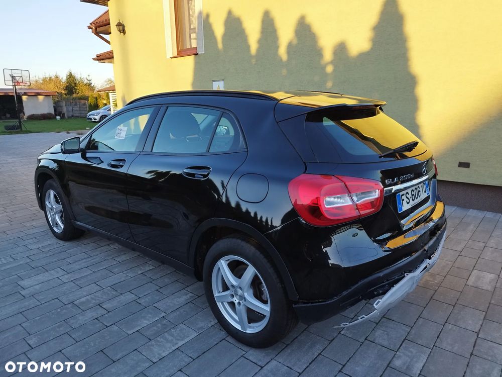 Mercedes-Benz GLA 200 (CDI) d 7G-DCT Style - 7