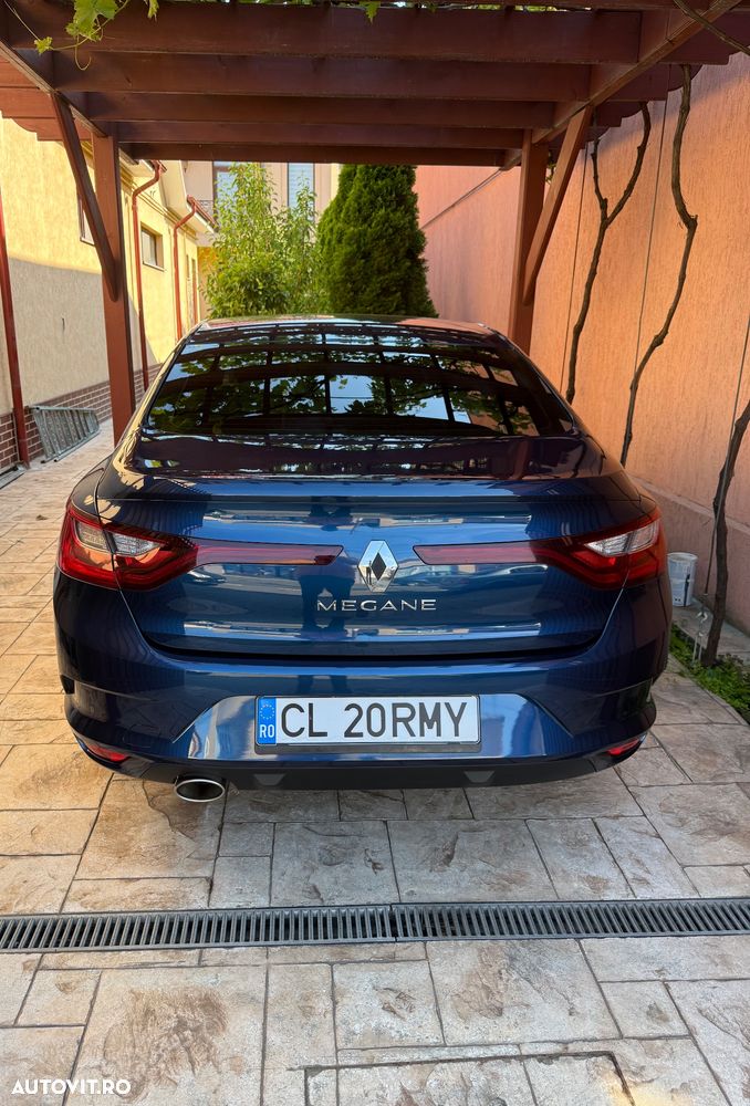 Renault Megane TCe Business - 4
