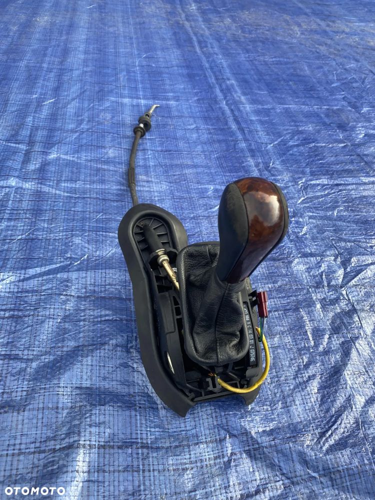 BMW E39 LEWAREK WYBIERAK BIEGÓW MIESZEK GAŁKA AUTOMAT 3.0d 1423984  1423984.9C - 2