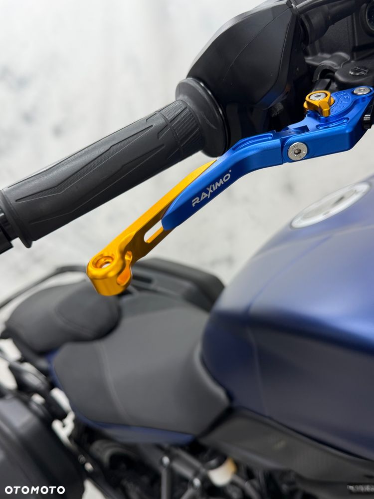 Yamaha NIKEN - 25