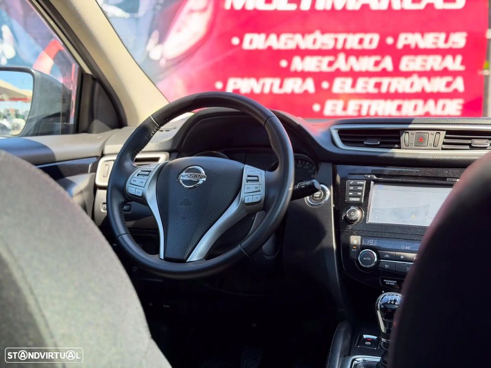 Nissan Qashqai 1.5 dCi 360 - 17