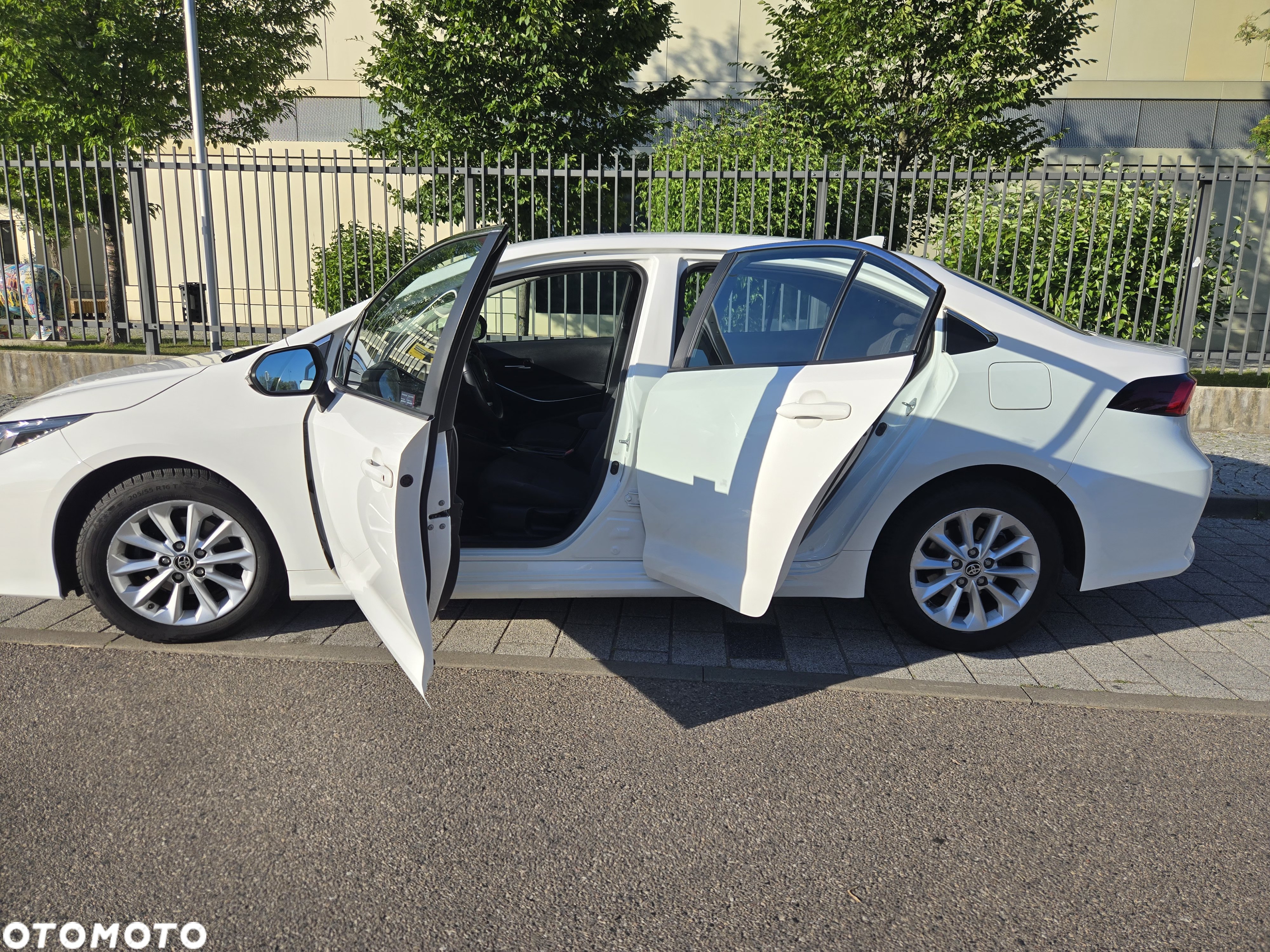 Toyota Corolla 1.6 Comfort - 15