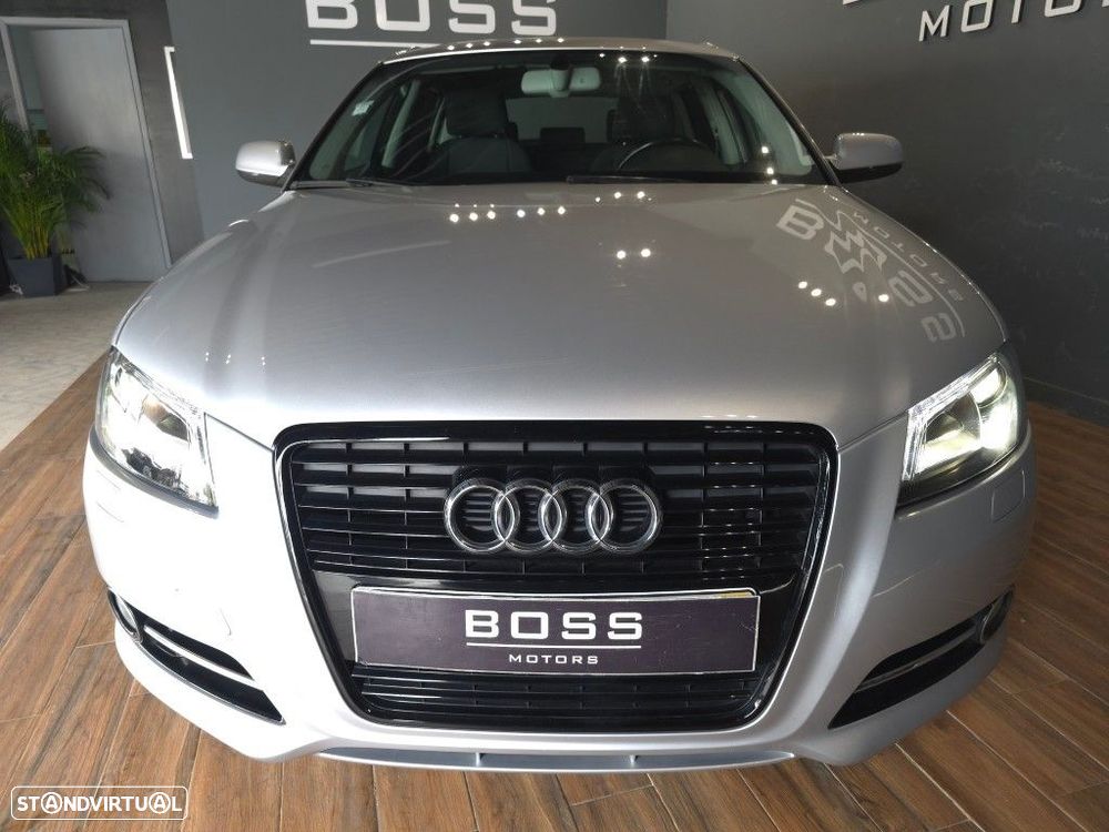 Audi A3 Sportback 1.6 TDI Attraction - 9