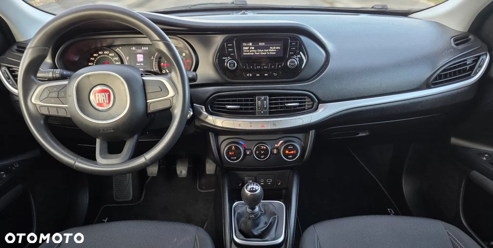 Fiat Tipo 1.4 16V More - 17
