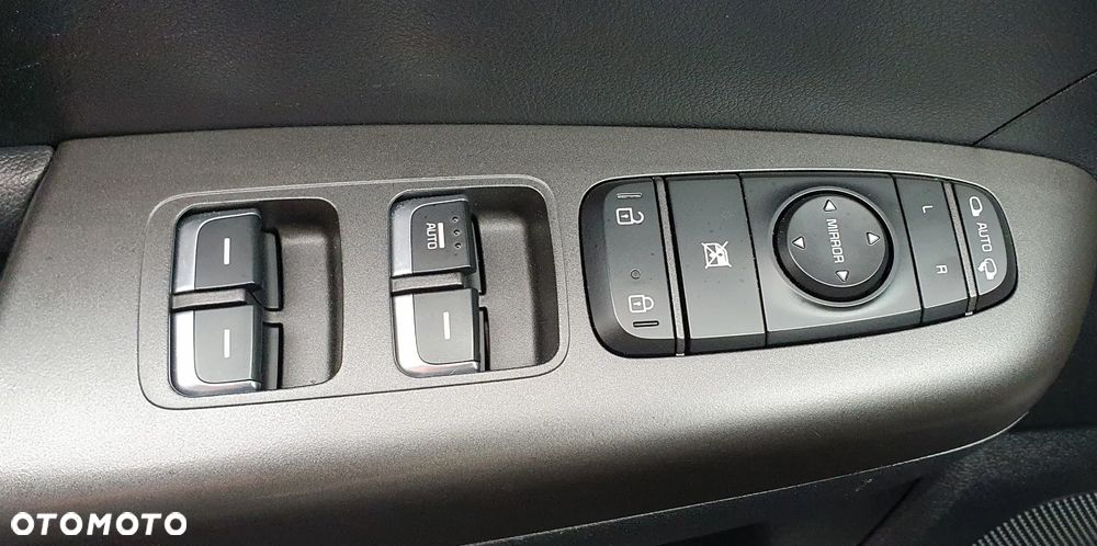 Kia Sportage 1.7 CRDI 2WD ISG Attract - 35